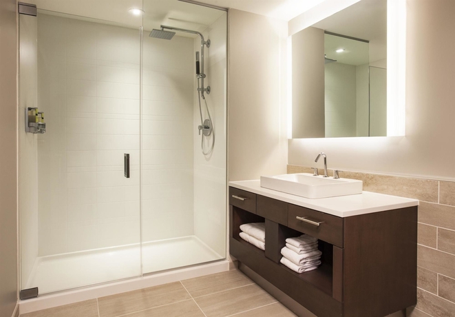 Imagen de la habitación del Hotel Element Boston Seaport District, A Marriott. Foto 12