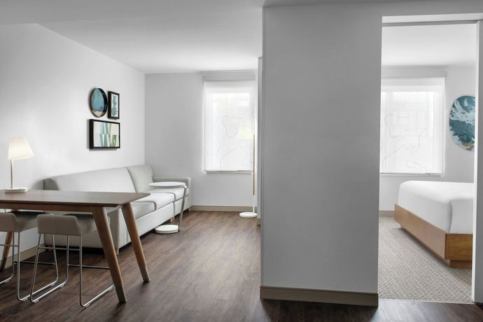 Imagen de la habitación del Hotel Element Calgary Downtown. Foto 5