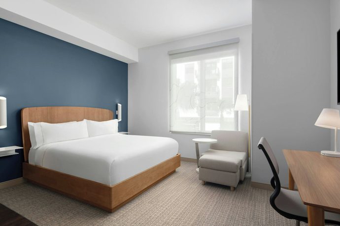 Imagen de la habitación del Hotel Element Calgary Downtown. Foto 9