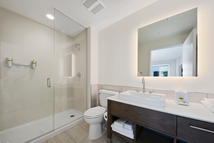 Imagen de la habitación del Hotel Element Hampton Peninsula Town Center. Foto 3