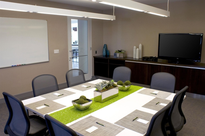 Imagen de los interiores del Hotel Element Houston Vintage Park. Foto 10