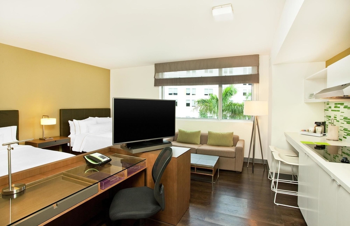 Imagen de la habitación del Hotel Element Miami Doral. Foto 12