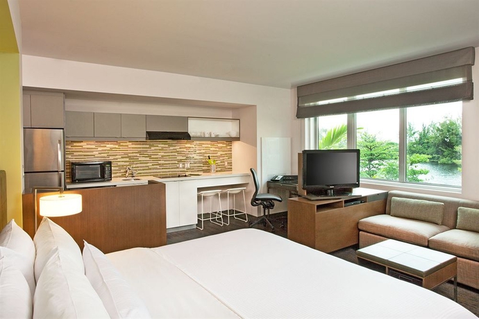 Imagen de la habitación del Hotel Element Miami International Airport. Foto 5