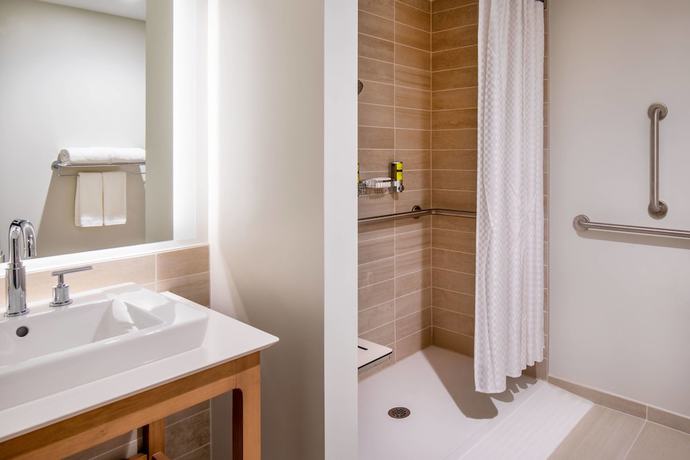 Imagen de la habitación del Hotel Element Moline. Foto 19