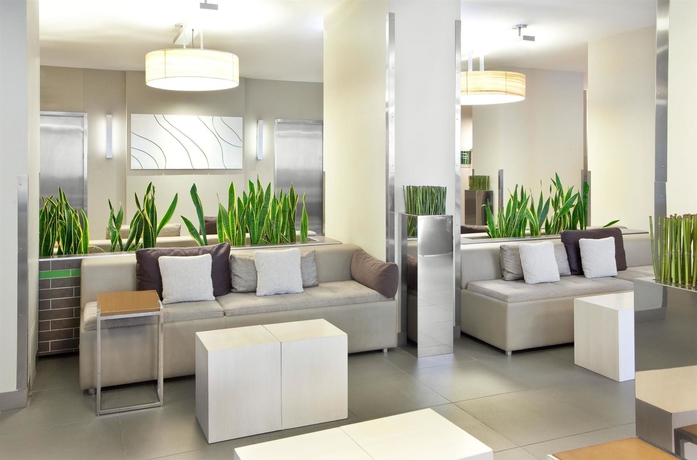 Imagen de los interiores del Hotel Element New York Times Square West. Foto 6