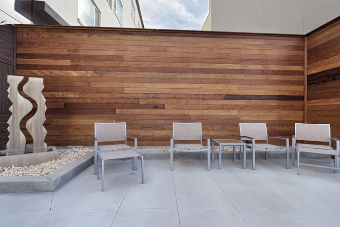 Imagen de los exteriores del Hotel Element Palmdale. Foto 12