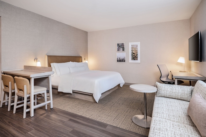 Imagen de la habitación del Hotel Element San Jose Airport. Foto 7