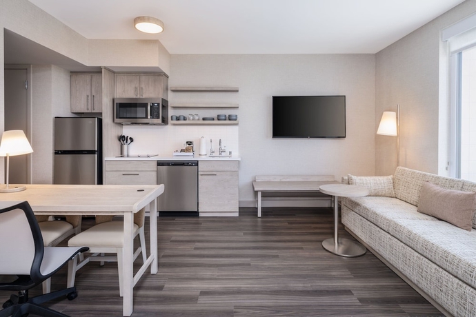 Imagen de la habitación del Hotel Element San Jose Airport. Foto 8