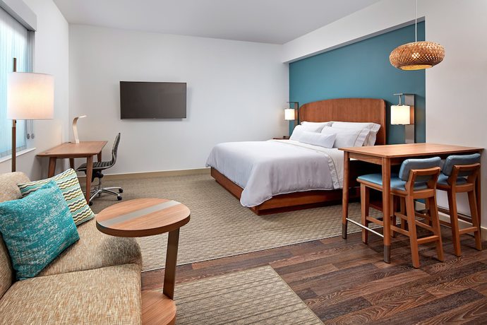 Imagen de la habitación del Hotel Element Santa Clara. Foto 9