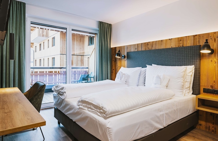 Imagen de la habitación del Hotel Elements Resort Zell am See, BW Signature Collection. Foto 2