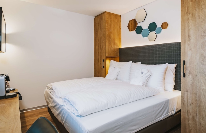 Imagen de la habitación del Hotel Elements Resort Zell am See, BW Signature Collection. Foto 16