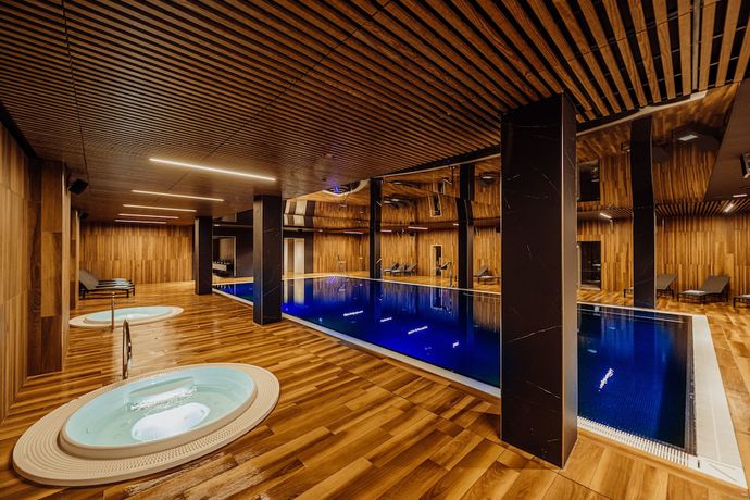 Imagen de la piscina del Hotel Elements and SPA. Foto 18