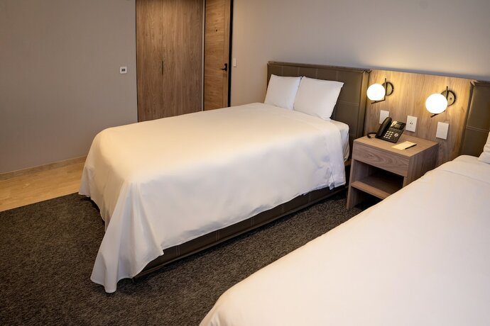 Imagen general del Hotel Elements by Marquis. Foto 9