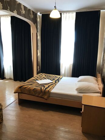 Imagen de la habitación del Hotel Elena Guest House. Foto 14