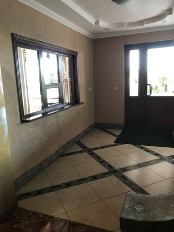 Imagen general del Hotel Elena Guest House. Foto 11