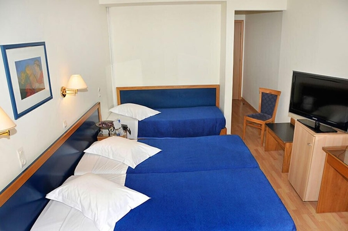 Imagen de la habitación del Hotel Elena, Lam&iacute;a. Foto 3