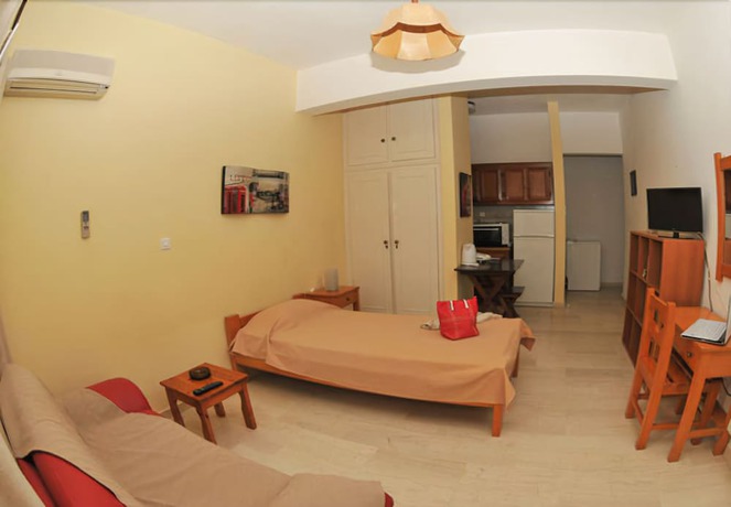 Imagen de la habitación del Hotel Elena, Leros. Foto 10