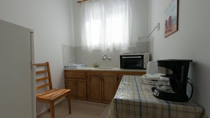 Imagen de la habitación del Hotel Elena, Leros. Foto 11