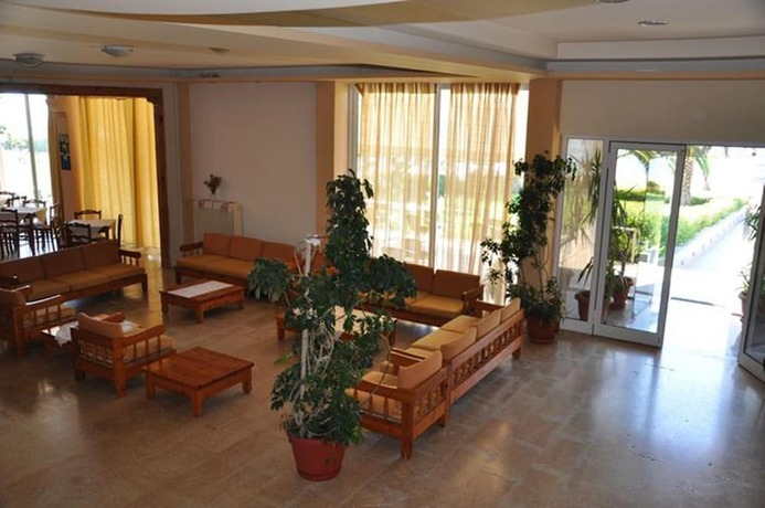 Imagen de los interiores del Hotel Elena, Lokroi. Foto 19