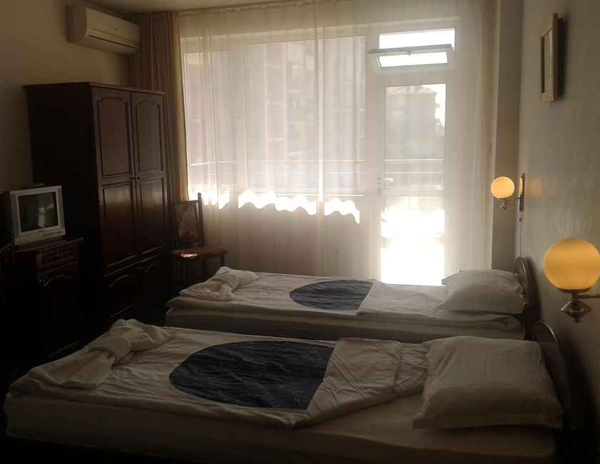 Imagen general del Hotel Elena Palace. Foto 23