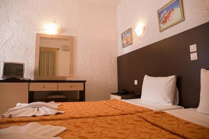 Imagen de la habitación del Hotel Elena, Sivota. Foto 17