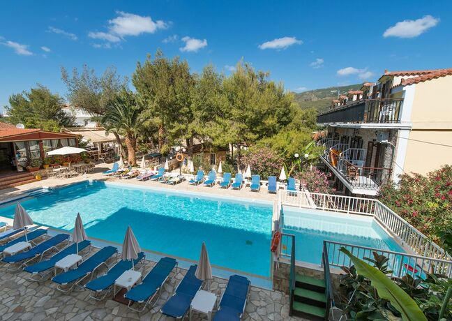 Imagen general del Hotel Elena Studios. Foto 14