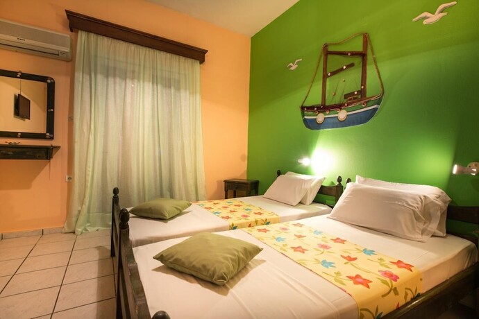 Imagen general del Hotel Elena Studios, Zante. Foto 1