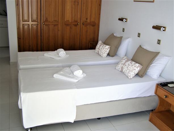 Imagen de la habitación del Hotel Elena Studios and Apartments. Foto 11