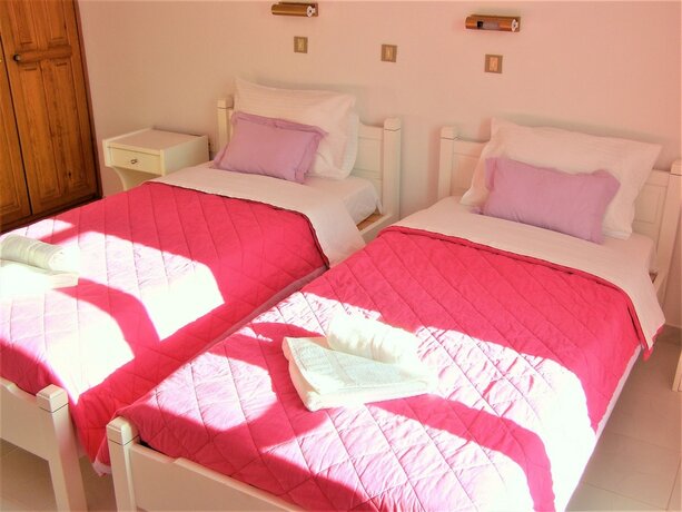 Imagen general del Hotel Elena Studios and Apartments. Foto 5