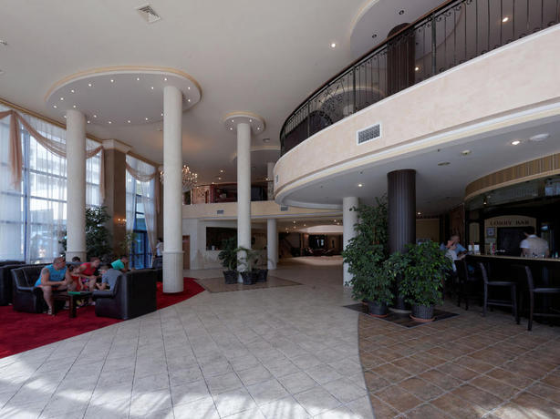 Imagen de los interiores del Hotel Elena, Varna Ciudad. Foto 8