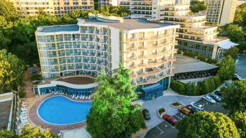 Imagen general del Hotel Elena and Wellness - All Inclusive. Foto 4