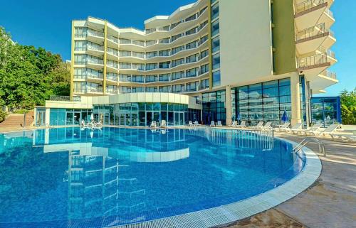 Imagen general del Hotel Elena and Wellness - All Inclusive. Foto 6