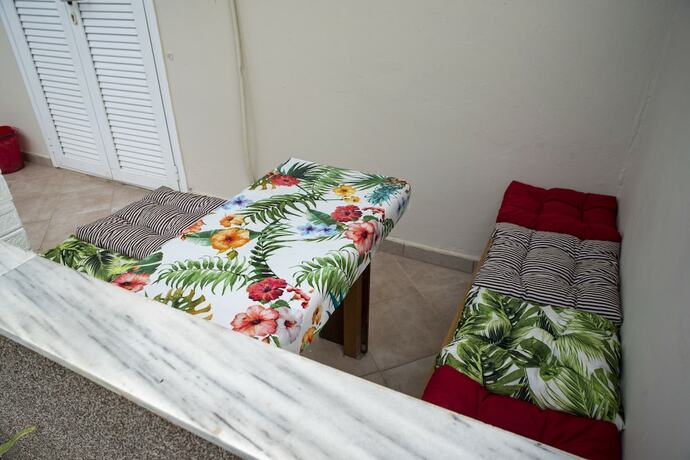 Imagen general del Hotel Eleni Apartments Sant George Beach. Foto 4
