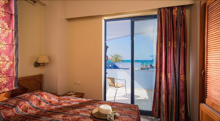 Imagen de la habitación del Hotel Eleni Beach. Foto 9