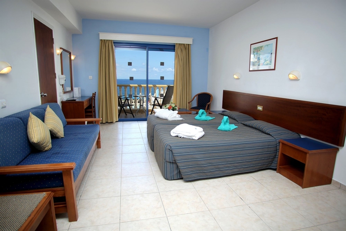 Imagen de la habitación del Hotel Eleni Holiday Village. Foto 8