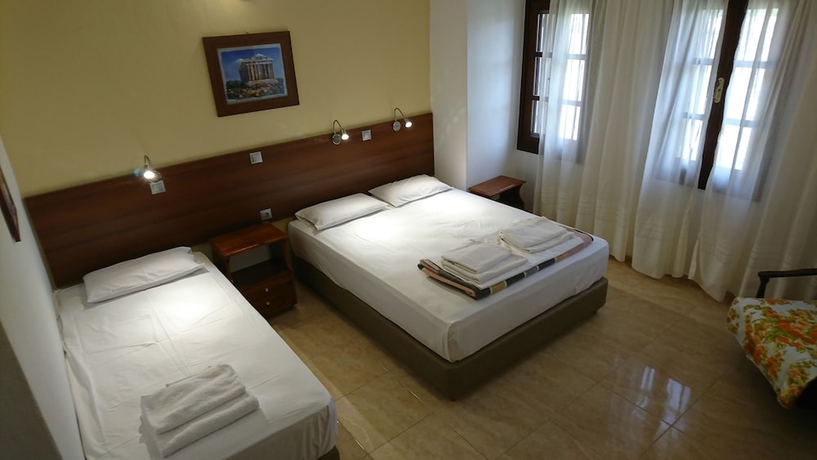 Imagen de la habitación del Hotel Eleni Rooms. Foto 7