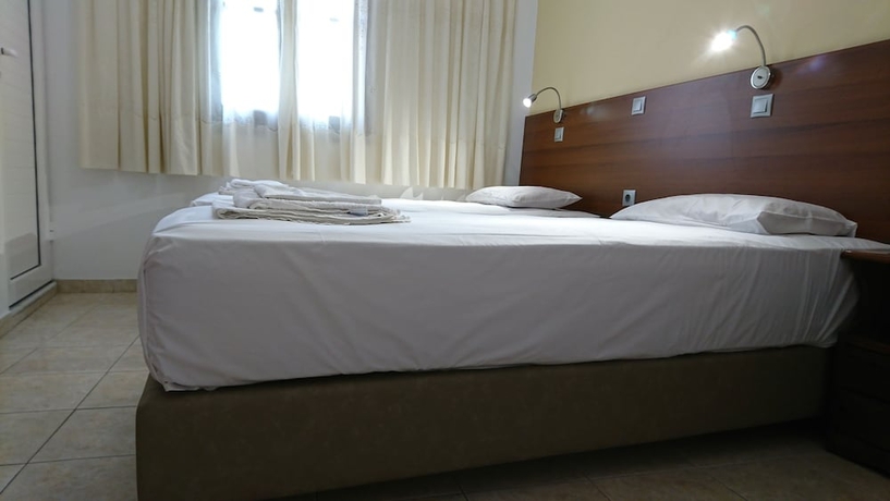 Imagen de la habitación del Hotel Eleni Rooms. Foto 13