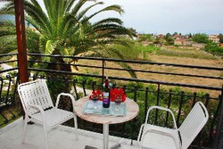 Imagen general del Hotel Eleni's Garden Studios. Foto 11