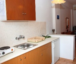 Imagen general del Hotel Eleni's Garden Studios. Foto 18