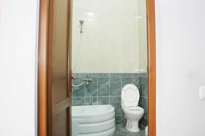 Imagen de la habitación del Hotel Eleon. Foto 15