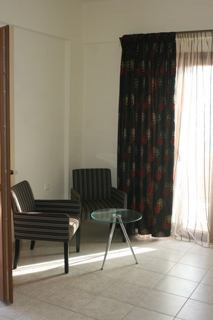 Imagen de la habitación del Hotel Eleonora Anissaras. Foto 16