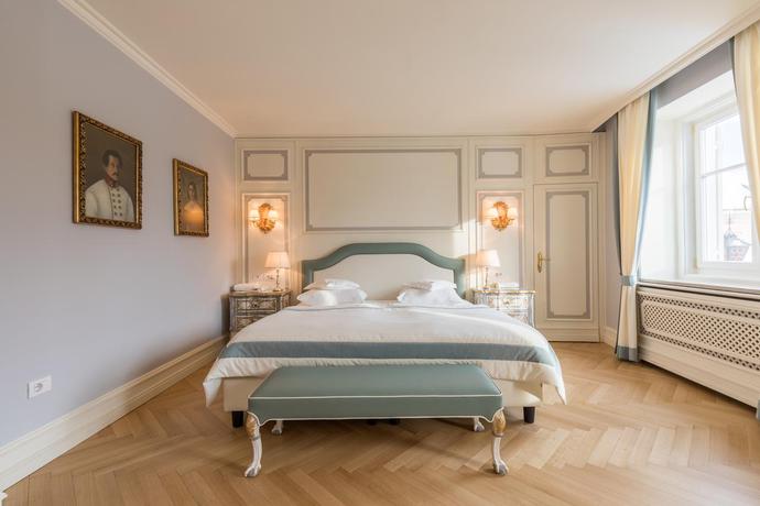 Imagen general del Hotel Elephant, Milland - Millan. Foto 11