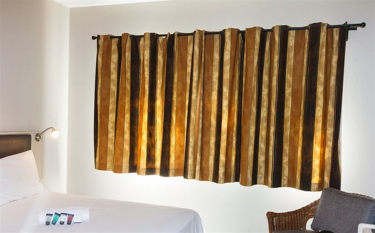 Imagen de la habitación del Hotel Elephant Springs And Cabanas. Foto 4