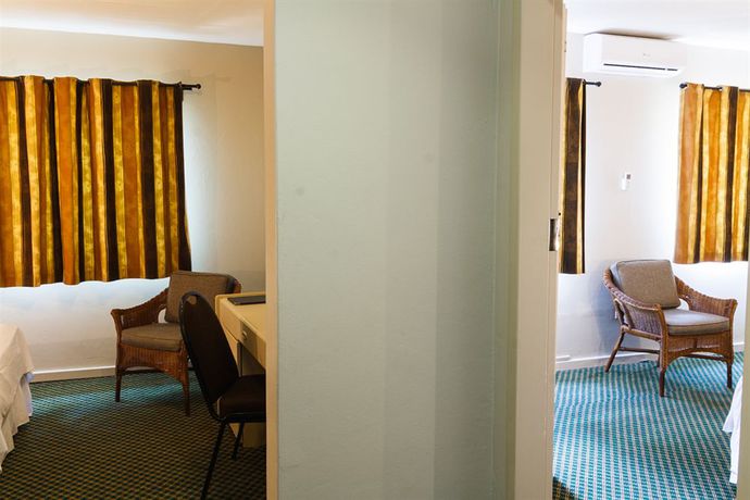 Imagen de los exteriores del Hotel Elephant Springs And Cabanas. Foto 13