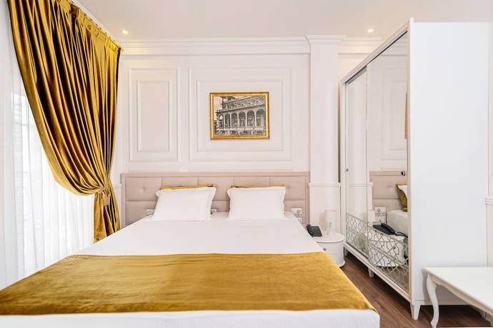 Imagen de la habitación del Hotel Eler. Foto 3