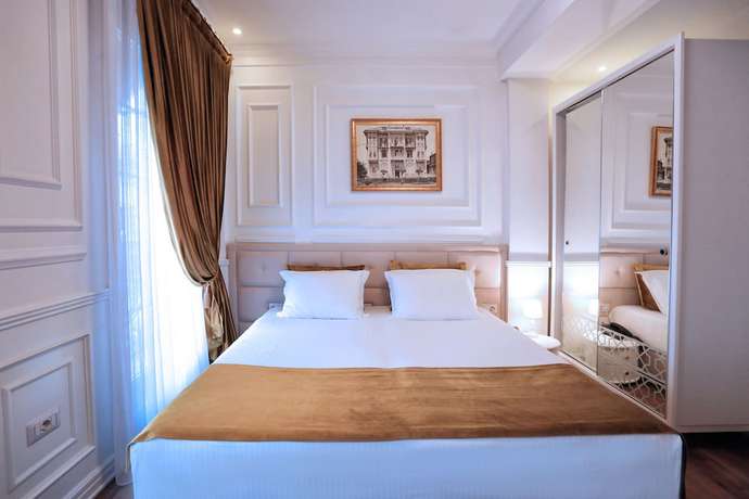 Imagen de la habitación del Hotel Eler. Foto 9