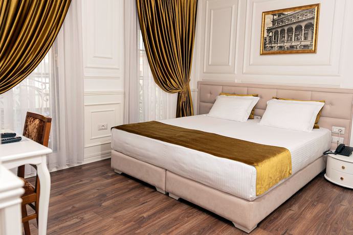 Imagen de la habitación del Hotel Eler. Foto 13