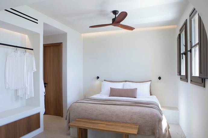 Imagen de la habitación del Hotel Elessa - Adults Only. Foto 9