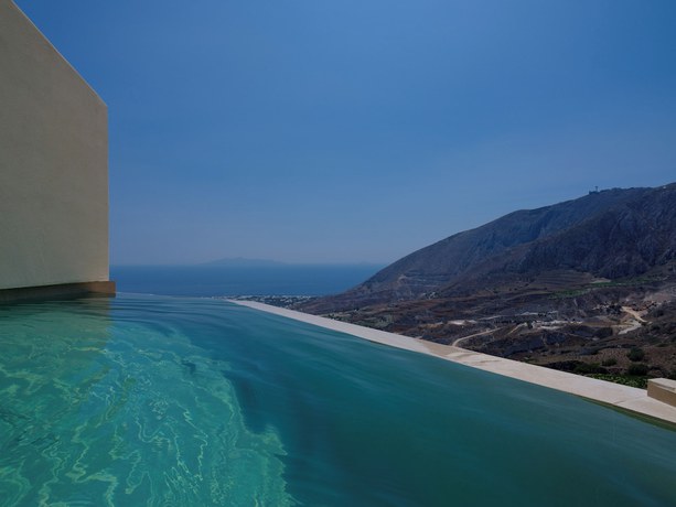 Imagen de la piscina del Hotel Elessa - Adults Only. Foto 21