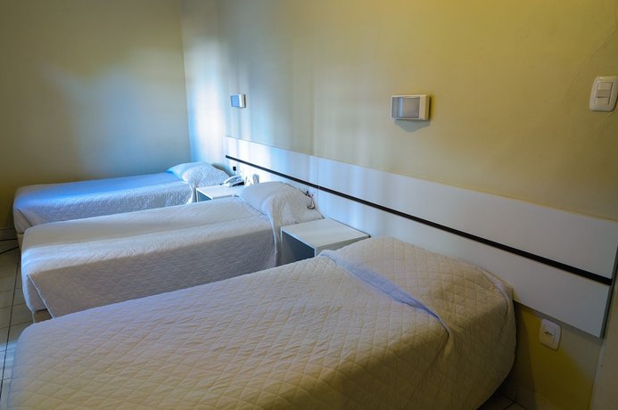 Imagen de la habitación del Hotel Elevado. Foto 5